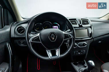 Хэтчбек Renault Sandero StepWay 2019 в 