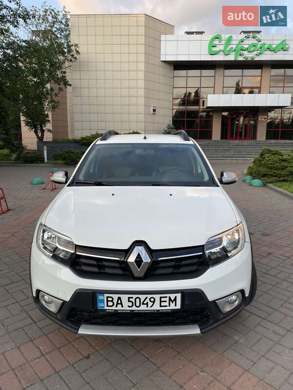 Хетчбек Renault Sandero StepWay 2021 в Києві