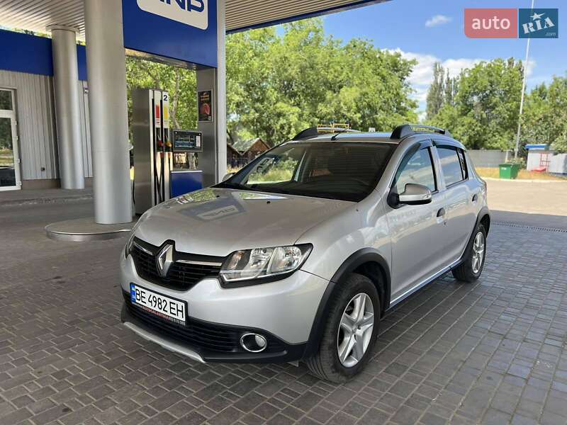 Renault Sandero StepWay 2016