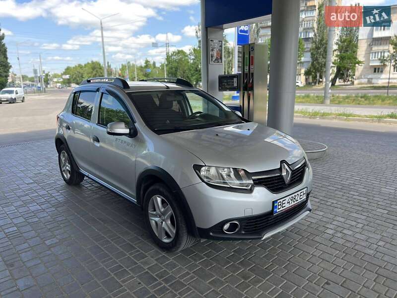 Хэтчбек Renault Sandero StepWay 2016 в Николаеве