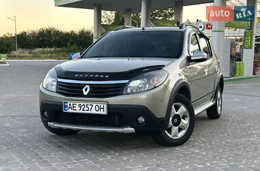 Внедорожник / Кроссовер Renault Sandero StepWay 2011 в Днепре