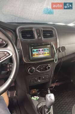 Хэтчбек Renault Sandero StepWay 2020 в 