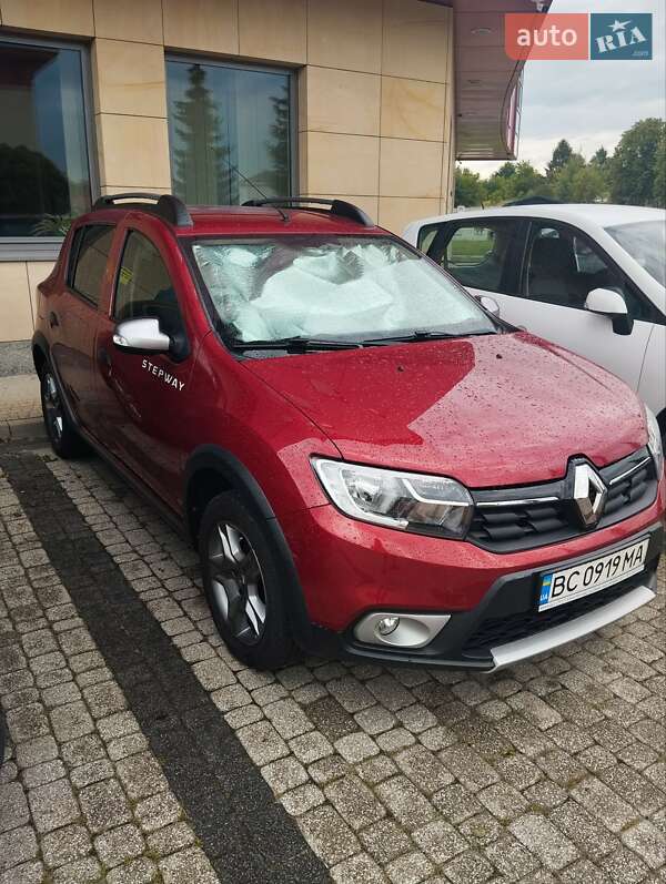 Хэтчбек Renault Sandero StepWay 2020 в Самборе
