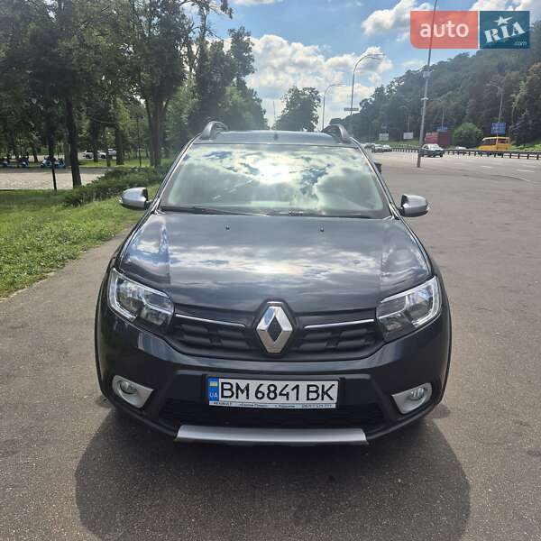 Renault Sandero StepWay 2018