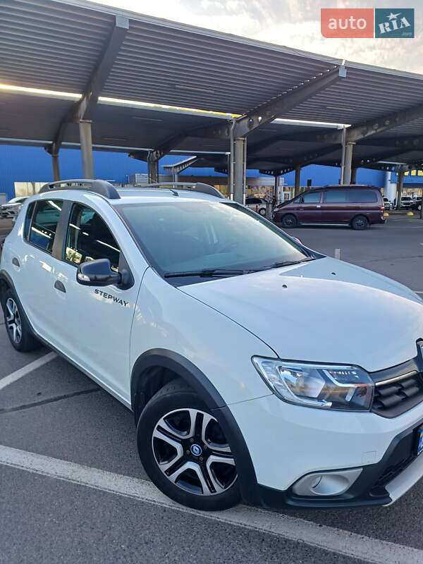 Хэтчбек Renault Sandero StepWay 2020 в Кривом Роге