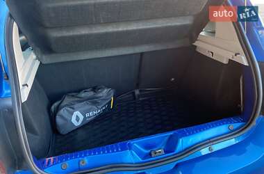 Хэтчбек Renault Sandero StepWay 2019 в 
