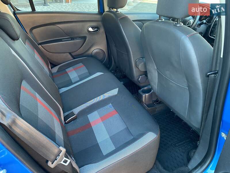 Хэтчбек Renault Sandero StepWay 2019 в Киеве