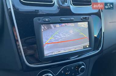 Хэтчбек Renault Sandero StepWay 2019 в 