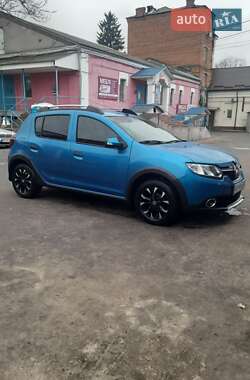 Позашляховик / Кросовер Renault Sandero StepWay 2013 в Хмільнику