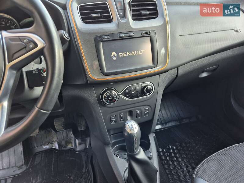 Хэтчбек Renault Sandero StepWay 2017 в Запорожье