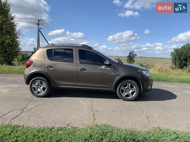 Хетчбек Renault Sandero StepWay 2019 в Кременчуці