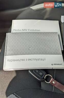 Внедорожник / Кроссовер Renault Sandero StepWay 2017 в 