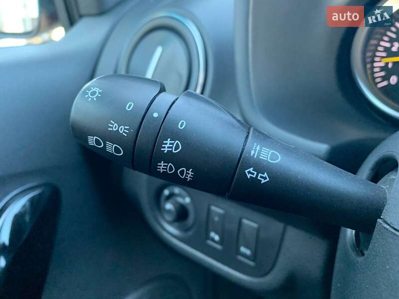 Хетчбек Renault Sandero StepWay 2019 в Києві