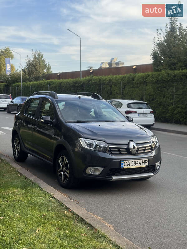 Хэтчбек Renault Sandero StepWay 2020 в Киеве
