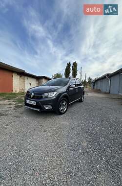 Хетчбек Renault Sandero StepWay 2021 в Кривому Розі