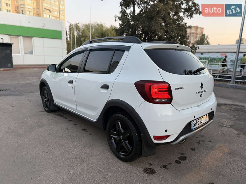 Хэтчбек Renault Sandero StepWay 2019 в Одессе