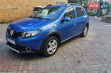 Внедорожник / Кроссовер Renault Sandero StepWay 2013 в 