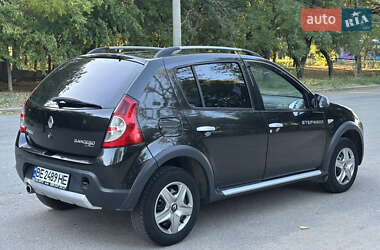Внедорожник / Кроссовер Renault Sandero StepWay 2012 в 