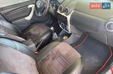 Внедорожник / Кроссовер Renault Sandero StepWay 2013 в 