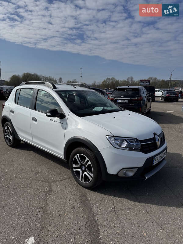 Хэтчбек Renault Sandero StepWay 2020 в Киеве