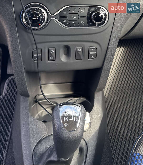 Хэтчбек Renault Sandero StepWay 2020 в Киеве