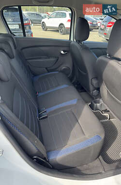 Хетчбек Renault Sandero StepWay 2020 в 