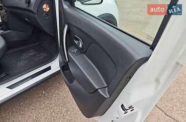 Хэтчбек Renault Sandero StepWay 2020 в 