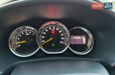 Хэтчбек Renault Sandero StepWay 2020 в 