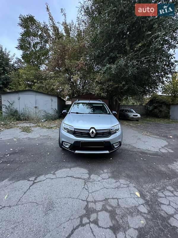 Хэтчбек Renault Sandero StepWay 2021 в Кривом Роге