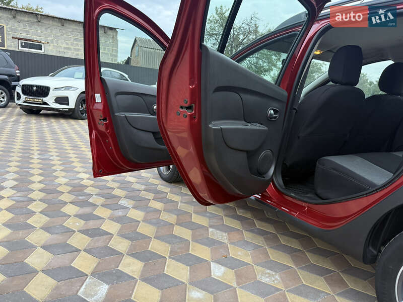 Хэтчбек Renault Sandero StepWay 2019 в Знаменке фото 14 Хэтчбек Renault Sandero StepWay 2019 в Знаменке