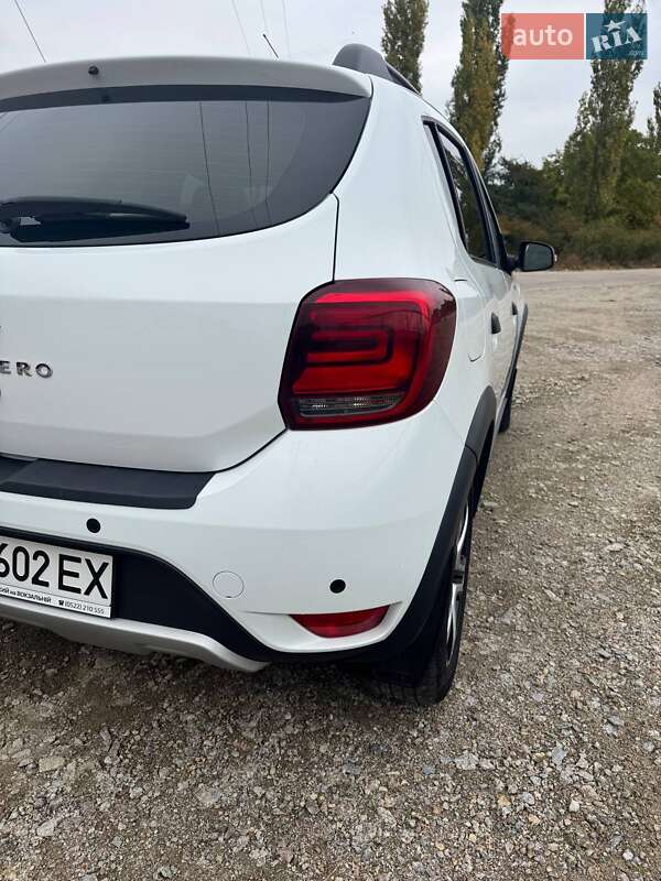 Хэтчбек Renault Sandero StepWay 2020 в Кропивницком