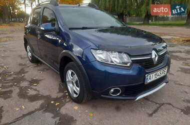 Хетчбек Renault Sandero StepWay 2016 в 