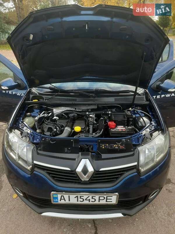 Хэтчбек Renault Sandero StepWay 2016 в Кролевце