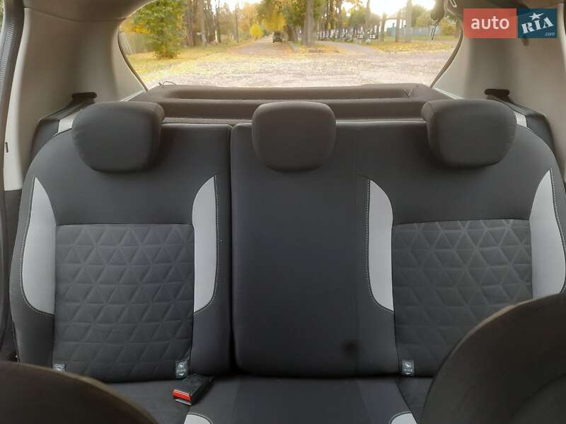 Хэтчбек Renault Sandero StepWay 2016 в Кролевце