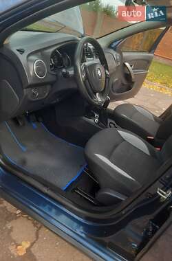 Хетчбек Renault Sandero StepWay 2016 в 