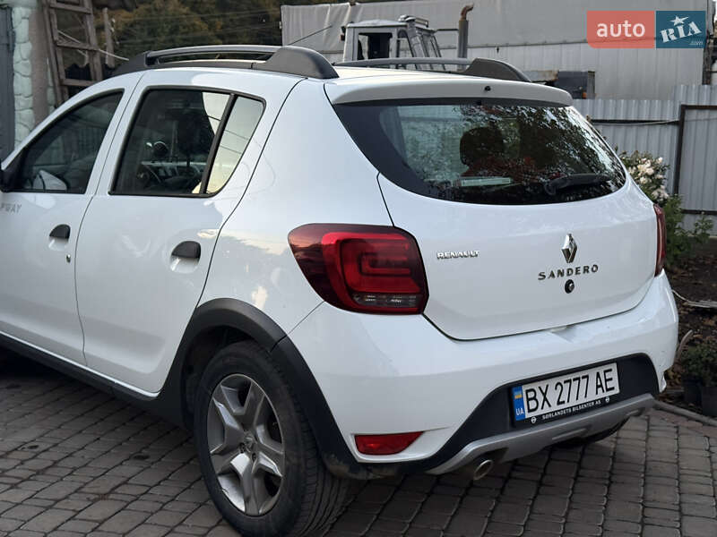 Renault Sandero StepWay 2018