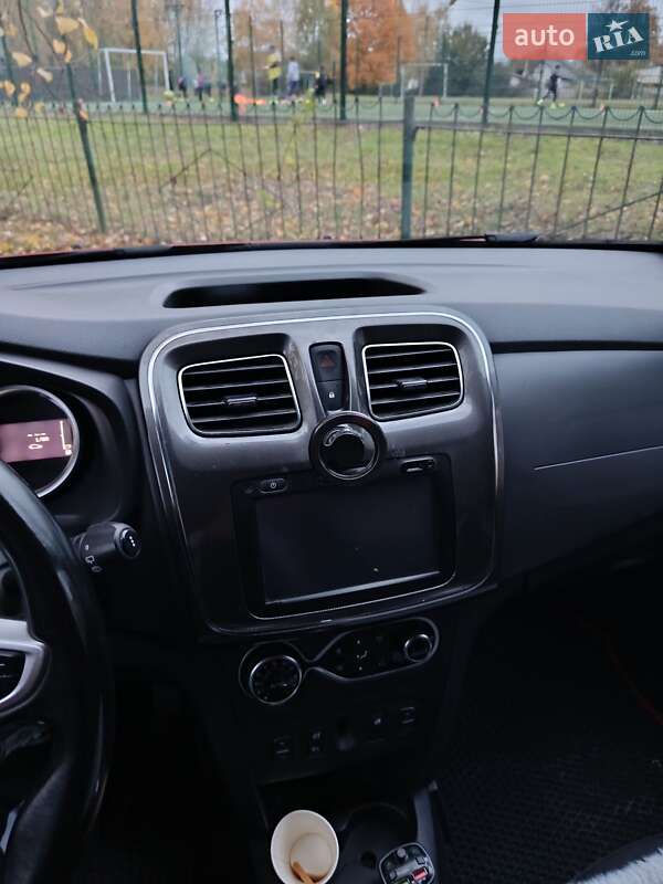 Хэтчбек Renault Sandero StepWay 2017 в Чернигове фото 13 Хэтчбек Renault Sandero StepWay 2017 в Чернигове