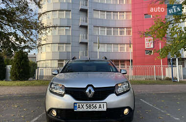 Позашляховик / Кросовер Renault Sandero StepWay 2015 в 