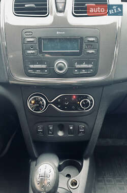Хэтчбек Renault Sandero StepWay 2020 в 
