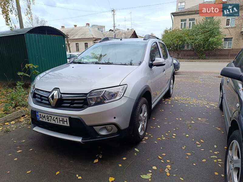 Renault Sandero StepWay 2018