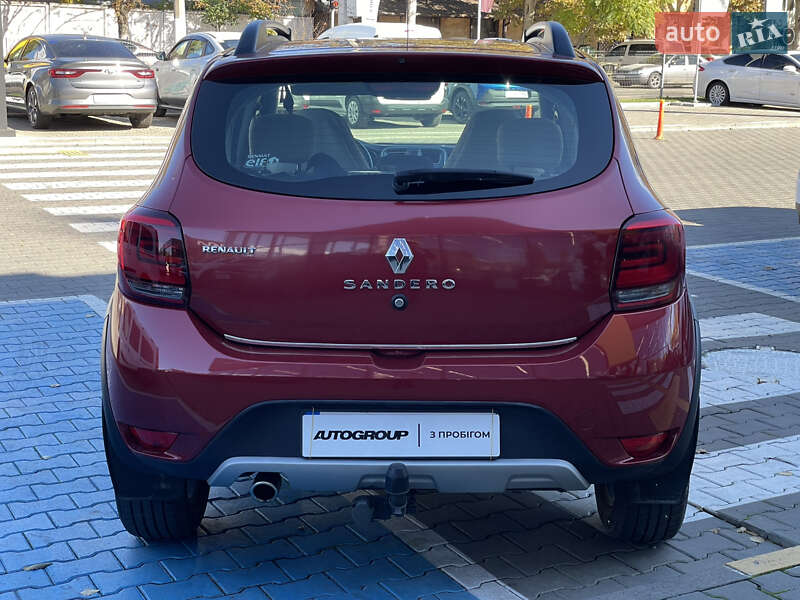 Хэтчбек Renault Sandero StepWay 2018 в Одессе
