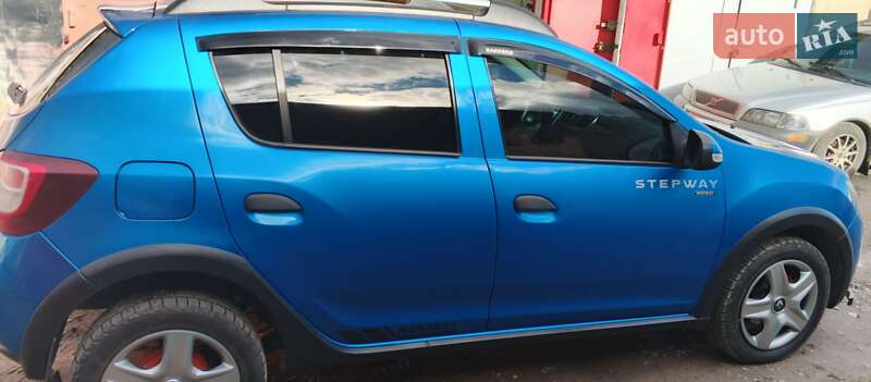 Хетчбек Renault Sandero StepWay 2016 в Хмельницькому фото 9 Хетчбек Renault Sandero StepWay 2016 в Хмельницькому