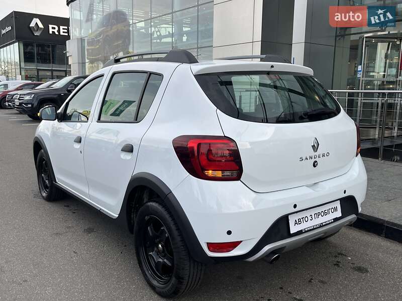 Хэтчбек Renault Sandero StepWay 2020 в Киеве фото 8 Хэтчбек Renault Sandero StepWay 2020 в Киеве