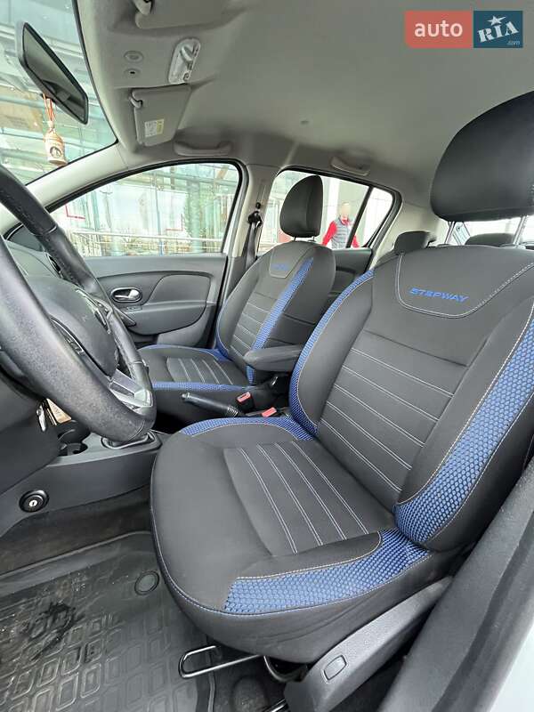Хэтчбек Renault Sandero StepWay 2020 в Киеве фото 17 Хэтчбек Renault Sandero StepWay 2020 в Киеве