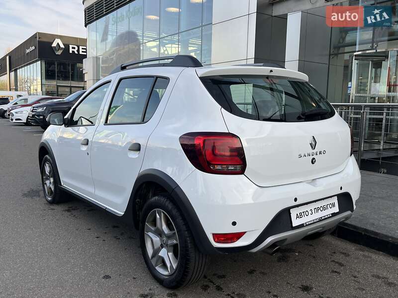 Хэтчбек Renault Sandero StepWay 2021 в Киеве