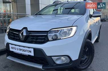Хэтчбек Renault Sandero StepWay 2021 в Киеве