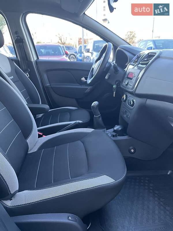 Хэтчбек Renault Sandero StepWay 2021 в Киеве фото 15 Хэтчбек Renault Sandero StepWay 2021 в Киеве