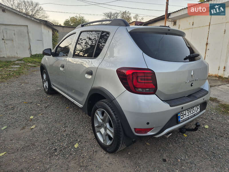 Хэтчбек Renault Sandero StepWay 2021 в Одессе