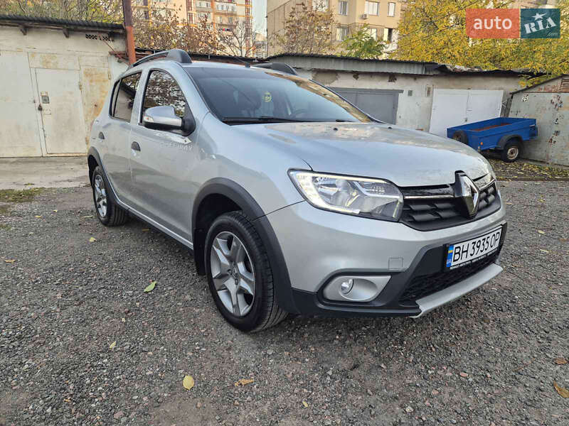 Хэтчбек Renault Sandero StepWay 2021 в Одессе