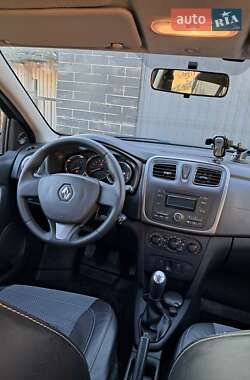 Позашляховик / Кросовер Renault Sandero StepWay 2013 в Городку